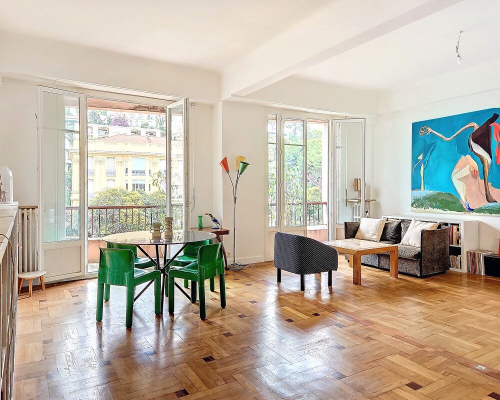 Apartment  - 3 rooms  - 109.0 mÂ² -  â¬695,000 - Sold 