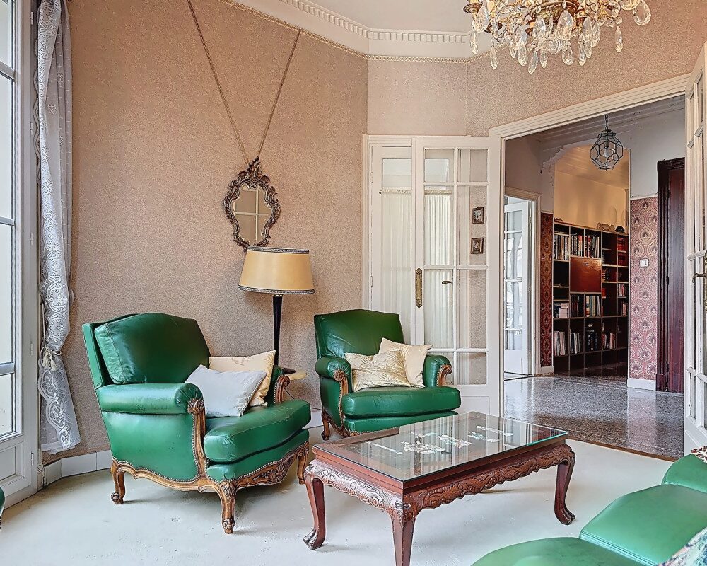 Spacieux appartement dans magnifique rÃ©sidence Art DÃ©co de Cimiez