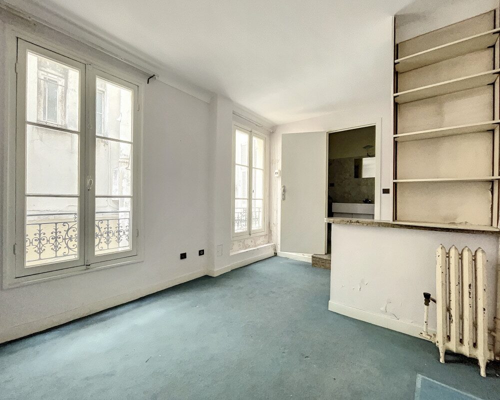  Studette 14,37 sqm in the Annex in a Beautiful Palace in the Heart of Cimiez               