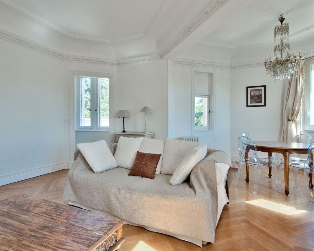 Nice - GAIRAUT / CHATEAU D'AZUR - Your One Bedroom Apartment in a Castle                  