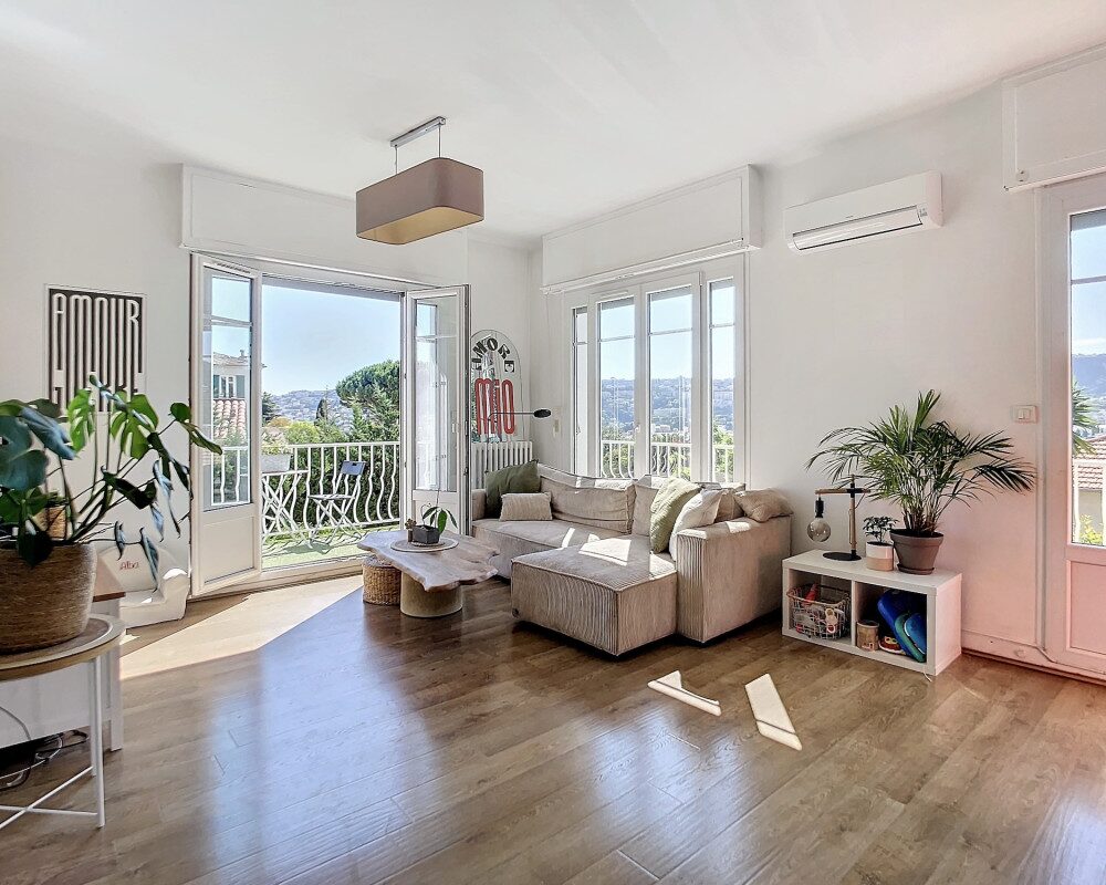 Nice Cimiez - Charming Detached House in the Heart of Domaine Amouroux