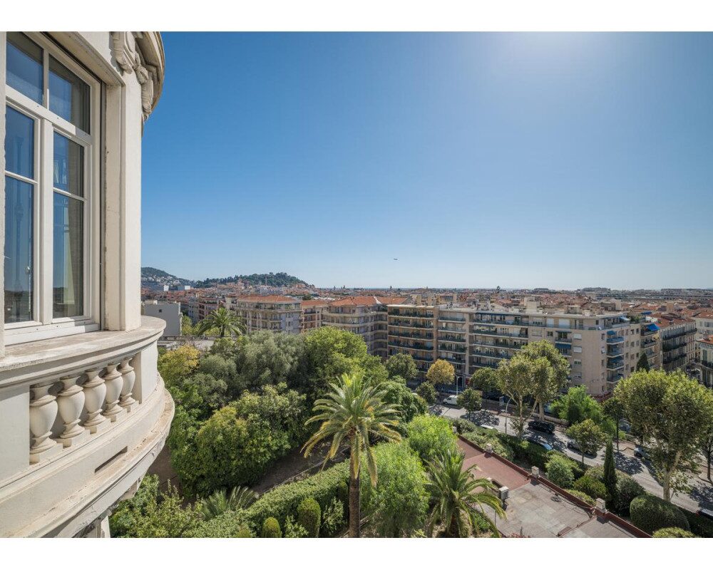 NICE Cimiez - Large 130 sqm 3 Bedroom Apartment with Sea View