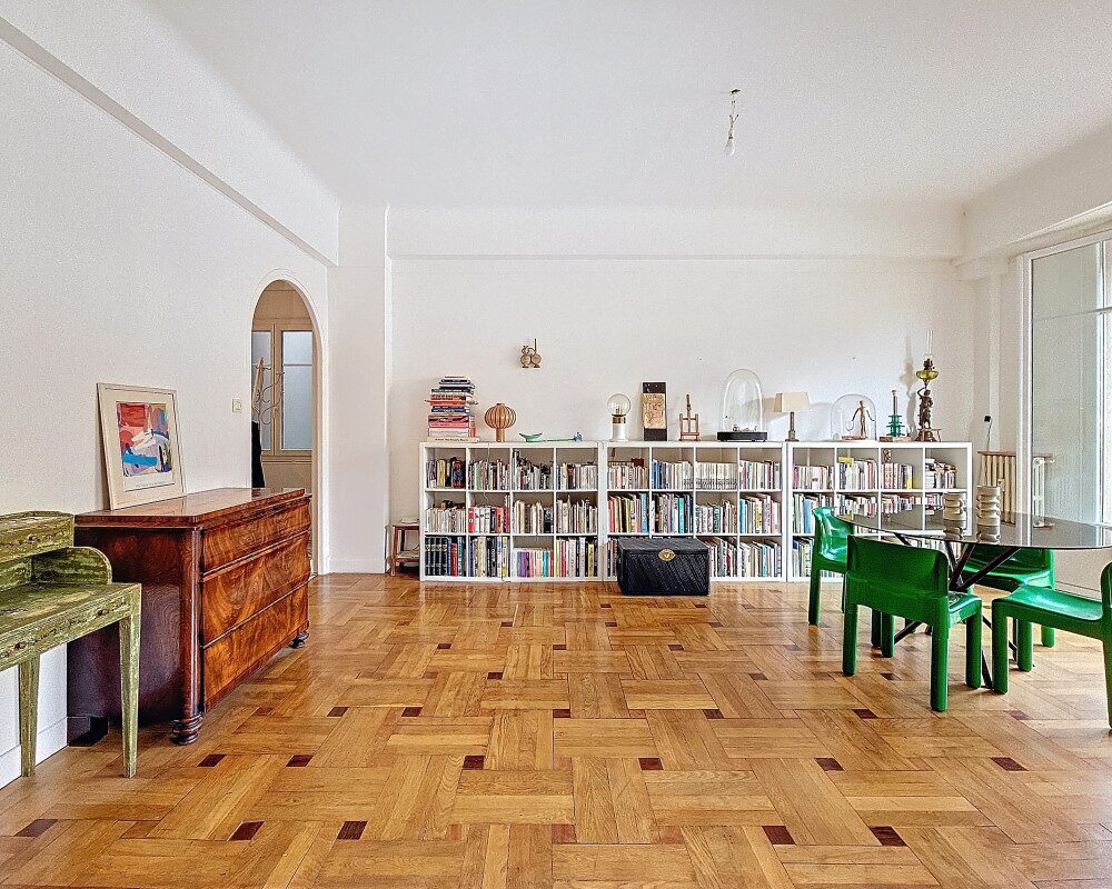Apartment  - 3 rooms  - 109.0 mÂ² -  â¬695,000 - Sold 
