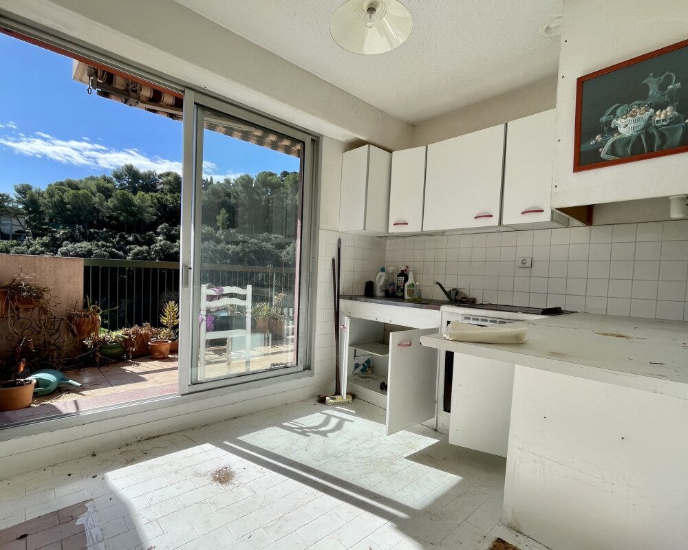 Nice Madonette - Studio Top Floor Terrace in Residence with Swimming Pool 