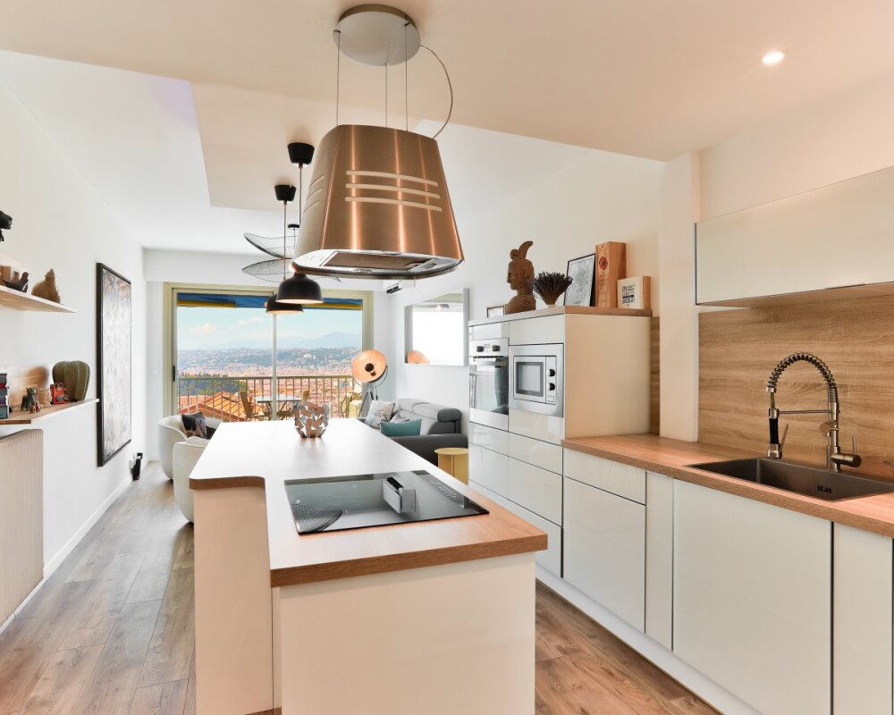 NICE - Mont Boron - Magnificent 2-room apartment with terrace and panoramic sea view    