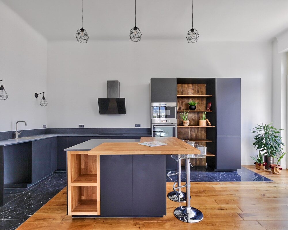 Lower Cimiez - Beautiful Bourgeois Apartment 133 sqm Panoramic Sea and City View 