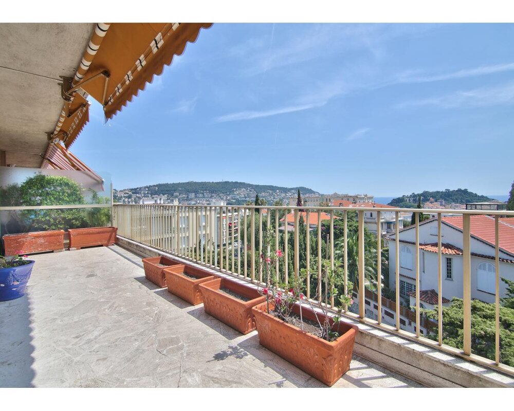 Appartement  4 PiÃ¨ce(s) 96 mÂ²  Ã  vendre     