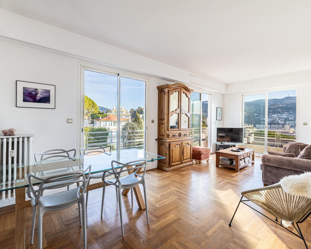 Apartment  - Apartment  - 2 rooms  - 61.0 mÂ² -  â¬335,000 - Sold 