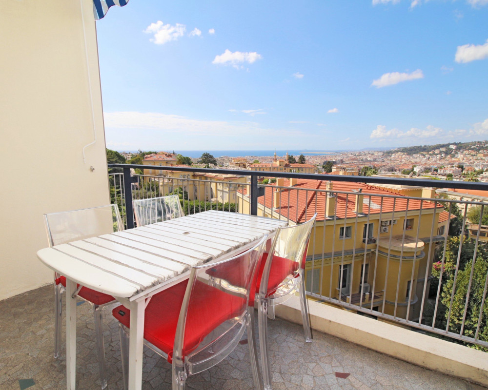 Apartment  - 3 rooms  - 76.0 mÂ² -  â¬515,000 - For sale 