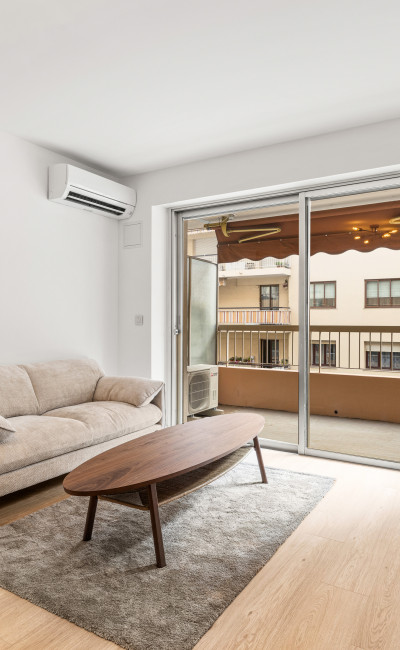 Beau 3 pièces de 60 m² en étage entièrement rénové avec terrasses Nice Le Port