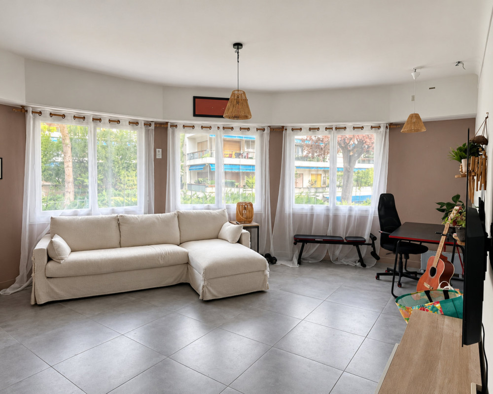 Appartement  - 2 pièces  - 62.08 m² -  364 000 € - À vendre 