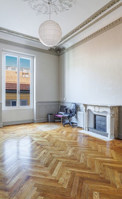 Vente appartement 6 pièces dans immeuble bourgeois Quartier Gioffredo Nice