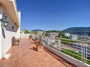 Terrazza sul tetto con vista panoramica!