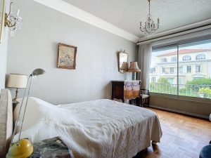 Nice Cimiez – Two Bedroom Apartment with Terrace Facing South