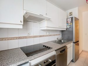 Nice Cimiez – Spacious 1 Bedroom Apartment in a Wooded Setting