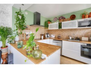 Nice Cimiez – Beau 4 pièces 110 m² entièrement rénové dans résidence avec jardin