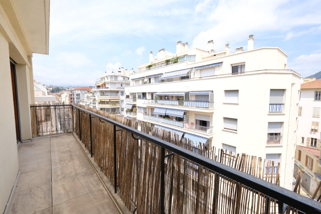 Nice – Riquier Appartamento 4 locali 86m2