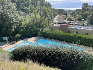 Nice Madonette – F1 dernier étage terrasse dans résidence avec piscine