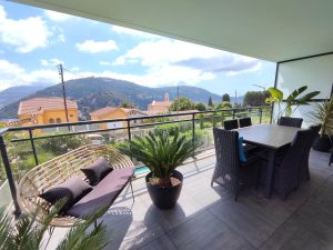 Nice – Cimiez – Beau 3 pièces 60m2 avec terrasse dans résidence avec piscine