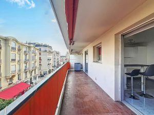 Liberazione – Splendido bilocale di 48m2 con terrazza di 15m2 nel centro della città