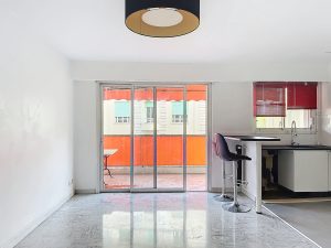 Liberazione – Splendido bilocale di 48m2 con terrazza di 15m2 nel centro della città