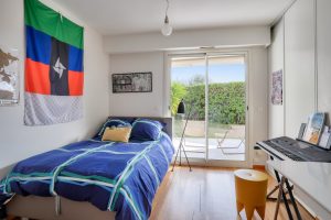 Nizza – Splendido appartamento di 4 locali di 108 m2 a livello del giardino in un residence con piscina