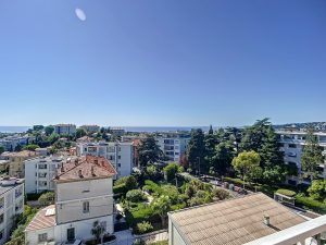 Toit-terrasse avec vue panoramique !