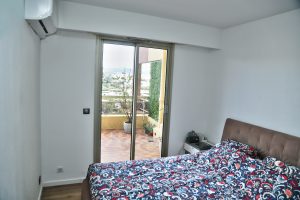 Nizza Fabron – Grazioso trilocale di 70m2 con piacevole giardino esposto a sud.