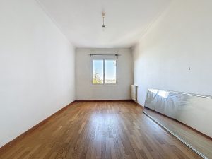 Appartement avec terrasse orientée Sud-Ouest (EN)