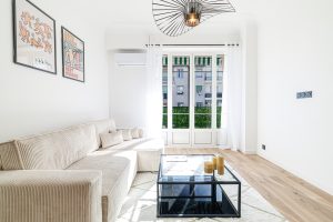 Nice – Carré d’or – Magnifique appartement 3 pièces de 72,04 m² entièrement rénové avec terrasse et balcon