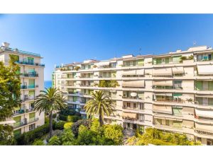 Nice – Promenade des Anglais – Beautifully Renovated 65 sqm 2 Bedroom Apartment with Sea View