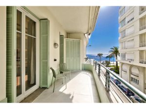 Nice – Promenade des Anglais – Beautifully Renovated 65 sqm 2 Bedroom Apartment with Sea View