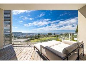 NICE – Gairaut  – Magnificent 171 sqm Duplex Apartment in a Luxury Gated Estate